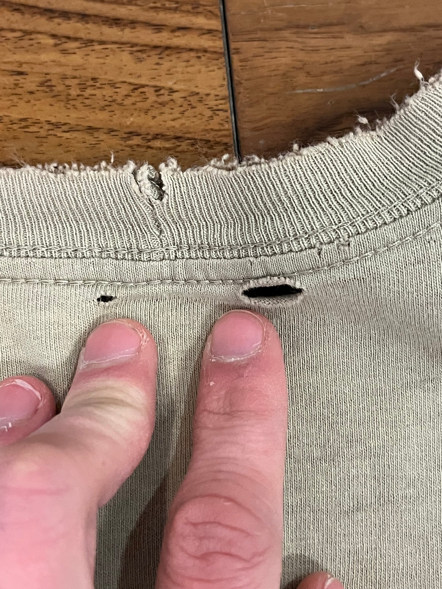 00s Carhartt Oatmeal Pocket Tee (Repair) (XL)