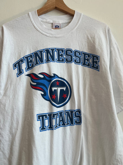 00s Tennessee Titans Spell Out Cropped Tee (XL)