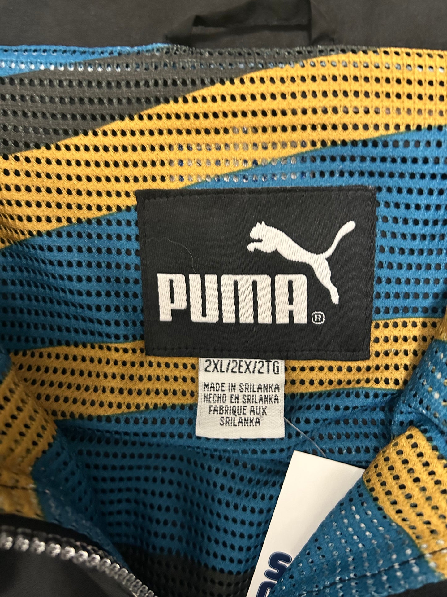 90s Jacksonville Jaguars Vintage Puma Windbreaker (XXL)
