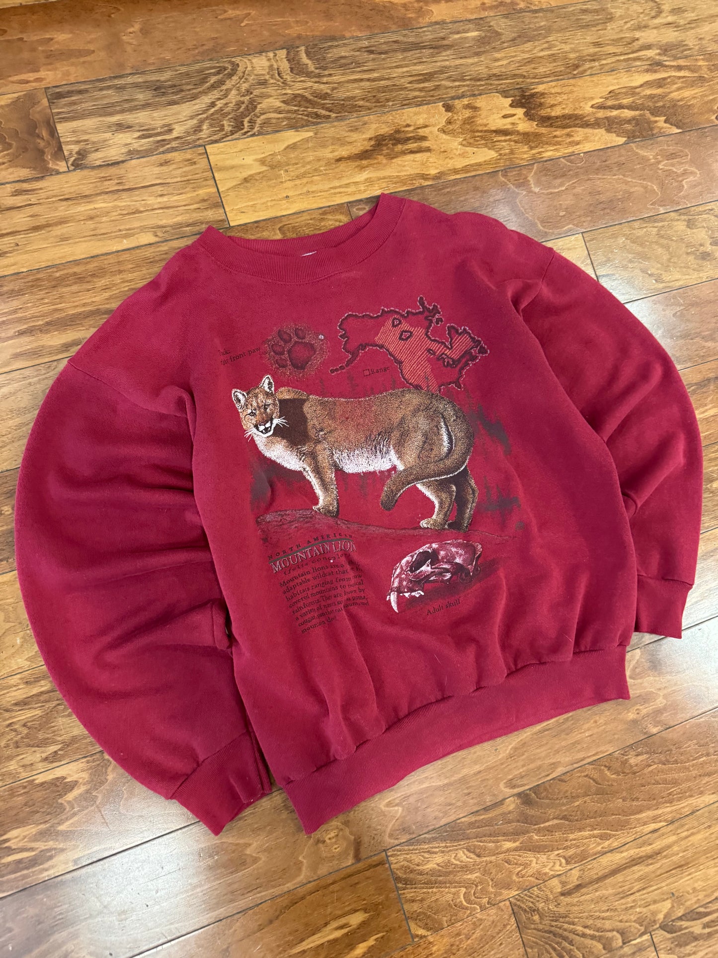 90s Mountain Lion Burgundy Vintage Nature Crewneck (L)