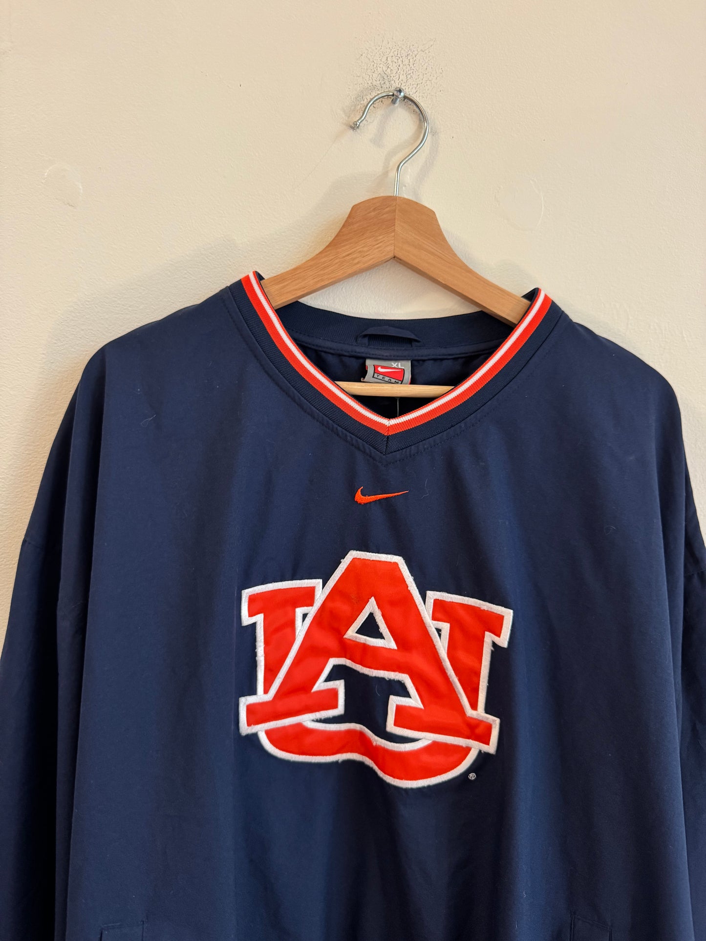 00s Auburn Nike Center Swoosh Windbreaker (XL)