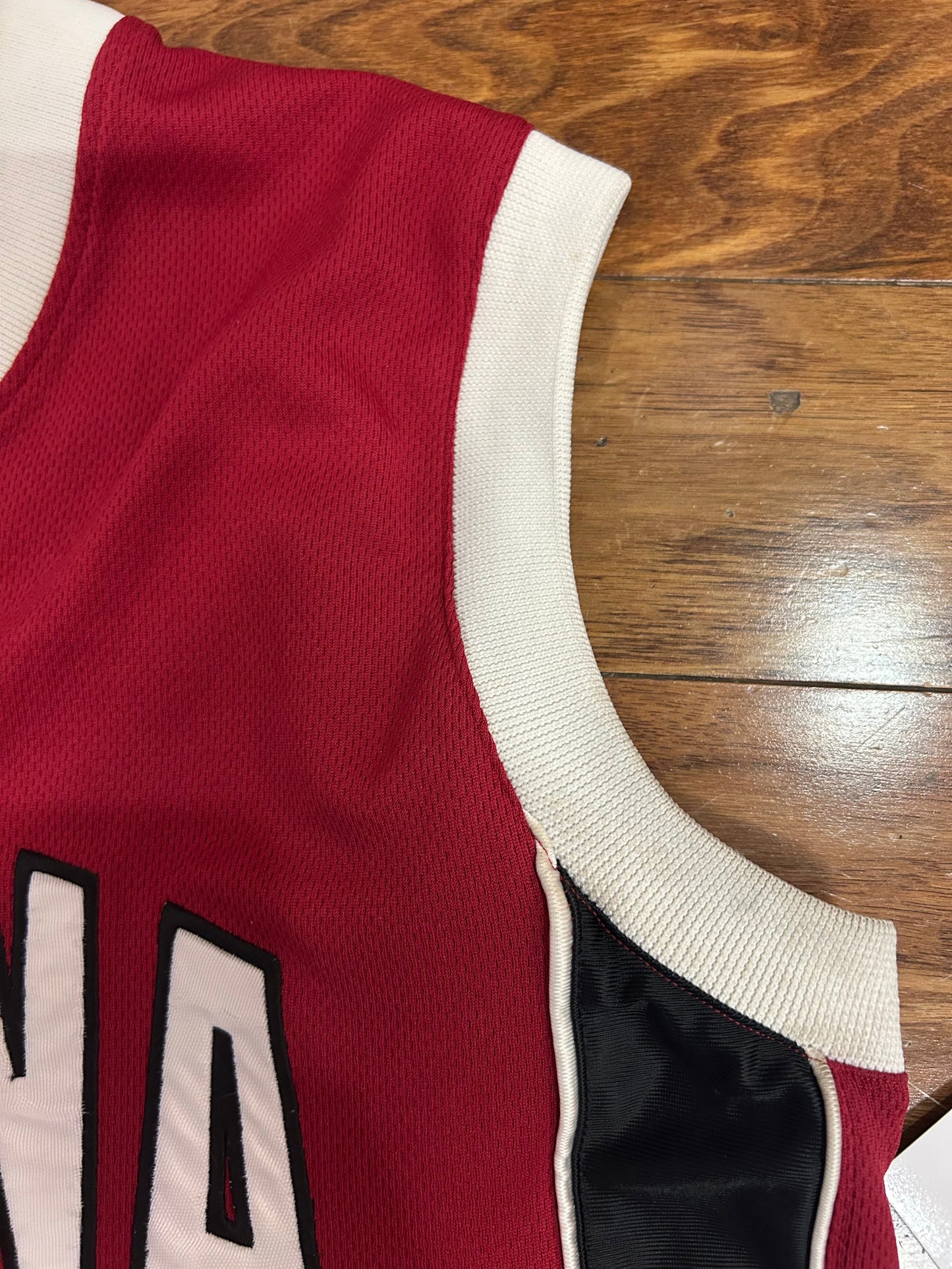 00s Indiana University Steve & Barry's Basketball Jersey (L)