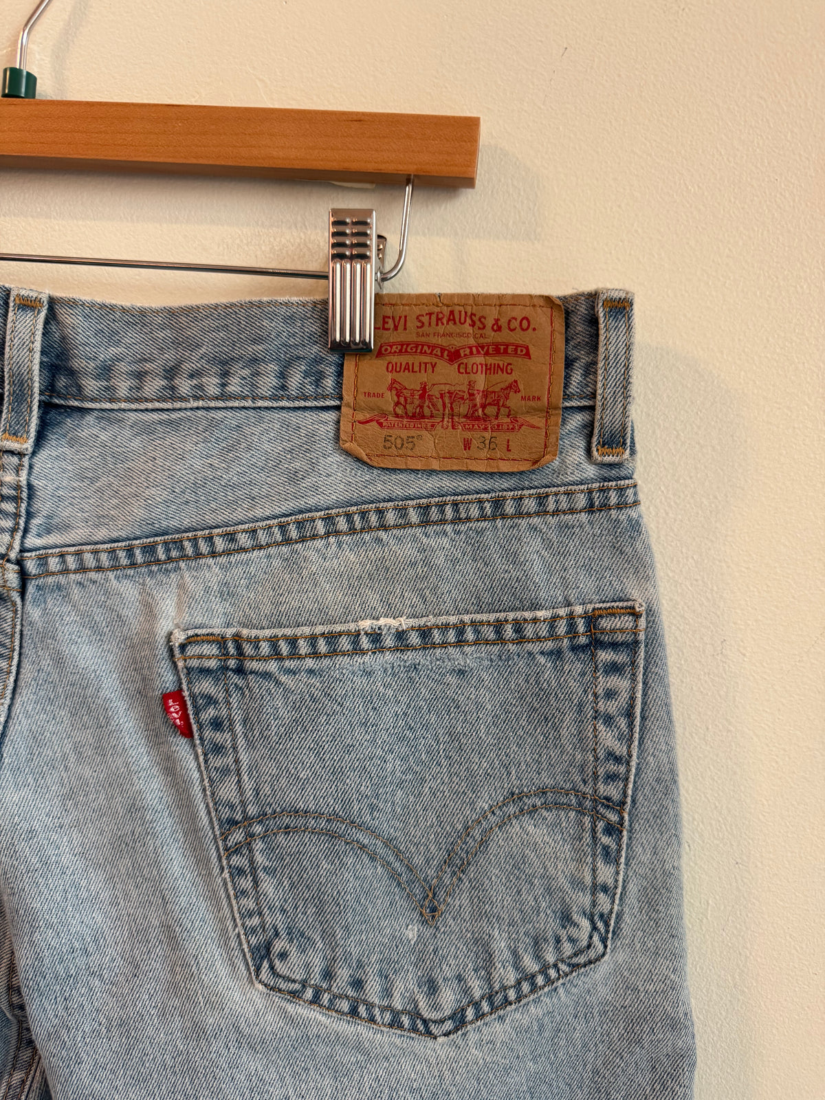 2003 Levi's 505 Blue Shorts (36)