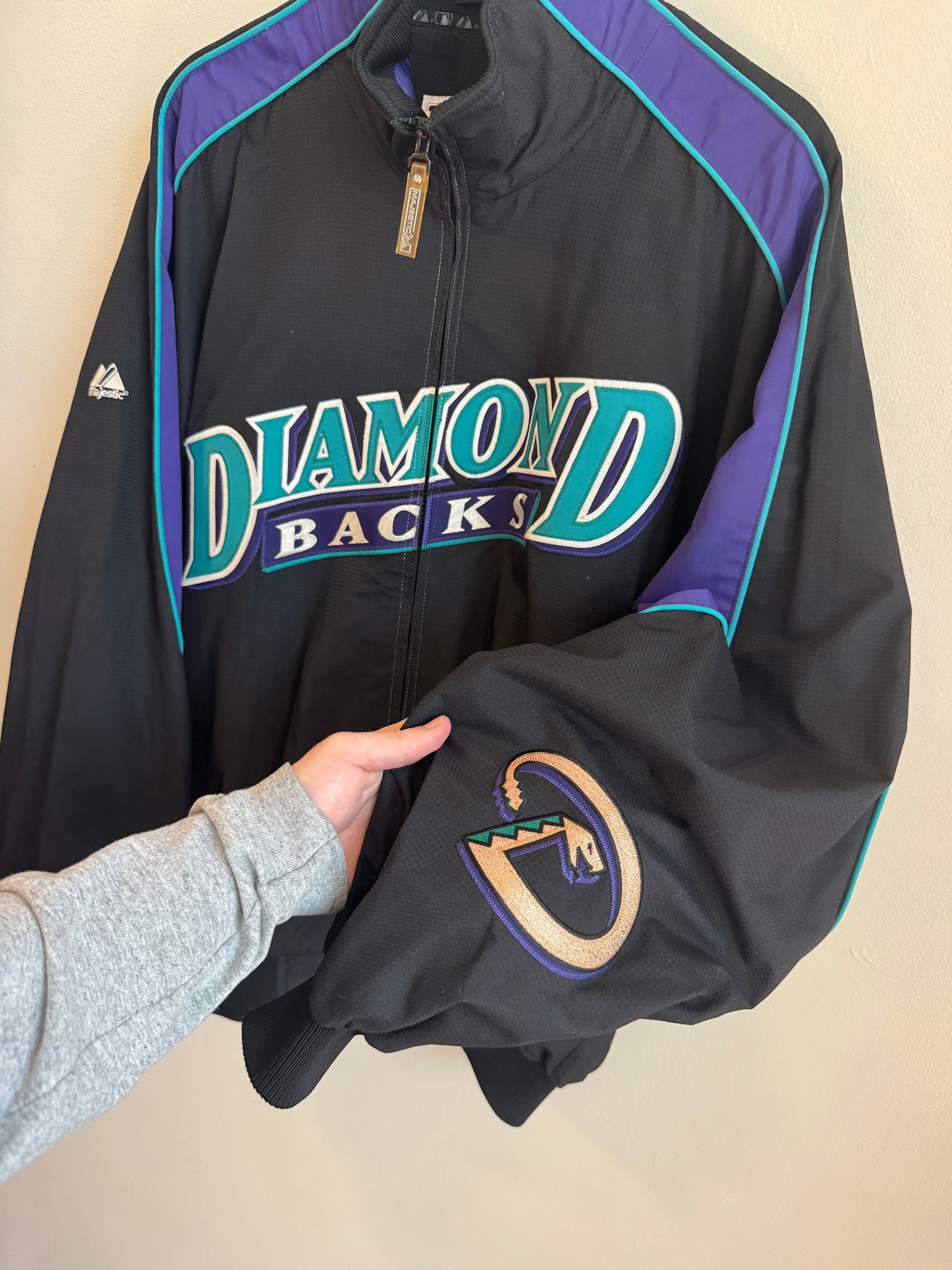 90s Arizona Diamondbacks Majestic Stitched MLB Jacket (L)