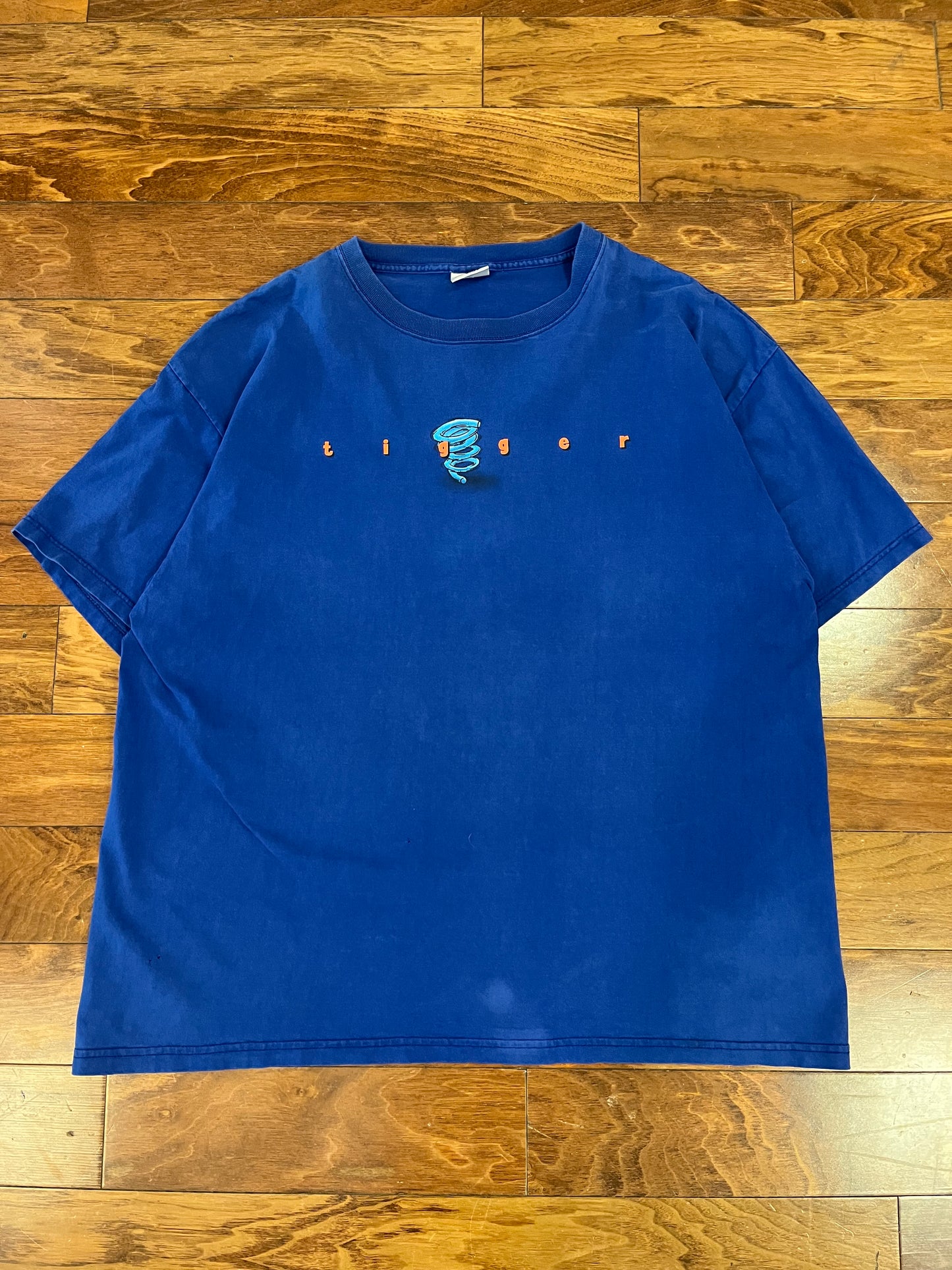 90s Tigger Blue Disney Graphic Tee (XXL)