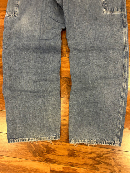 2001 Carhartt Carpenter Jeans (38 x 32)