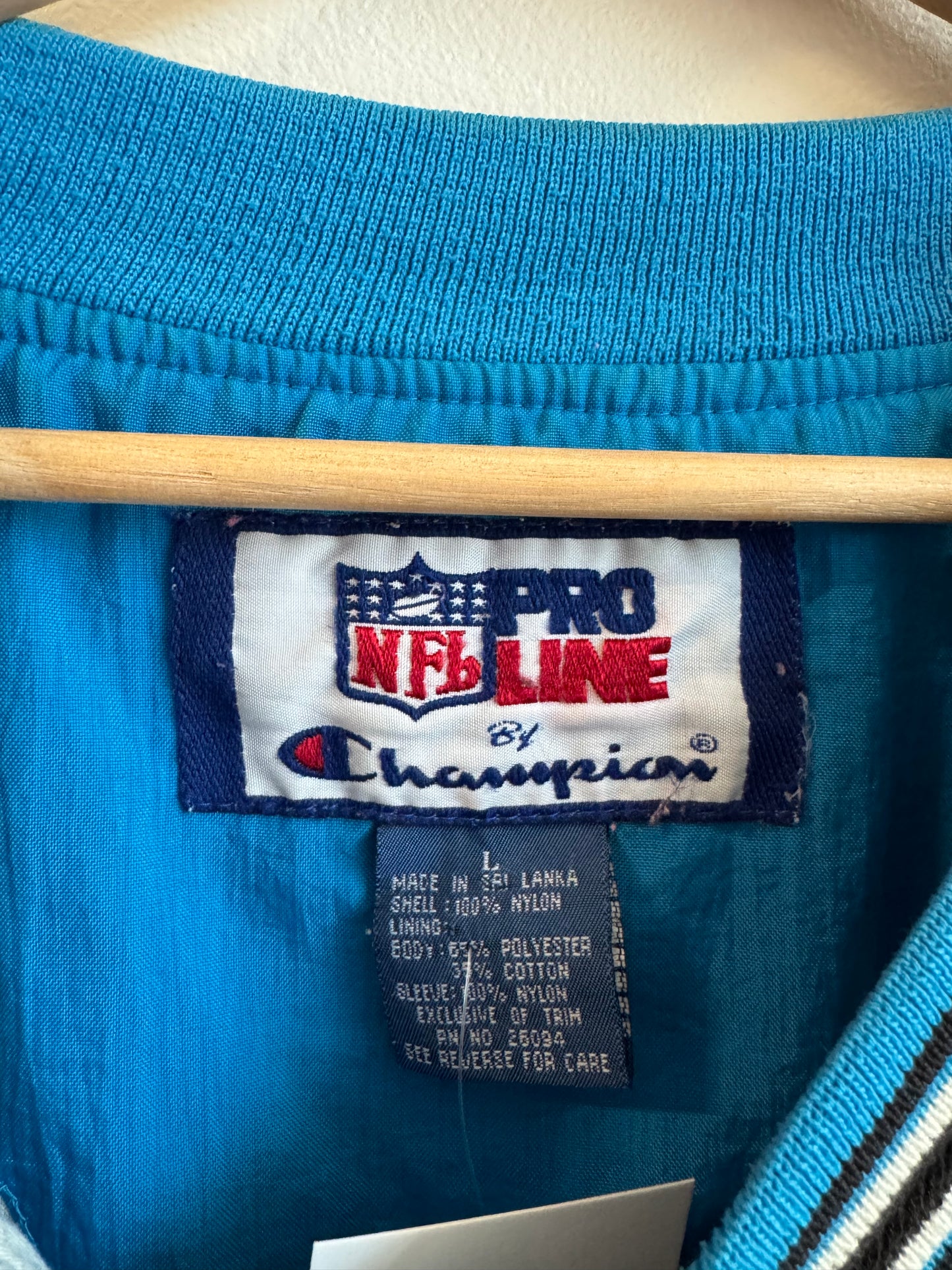 90s Carolina Carolina Panthers Champion Spell Out Windbreaker (L)