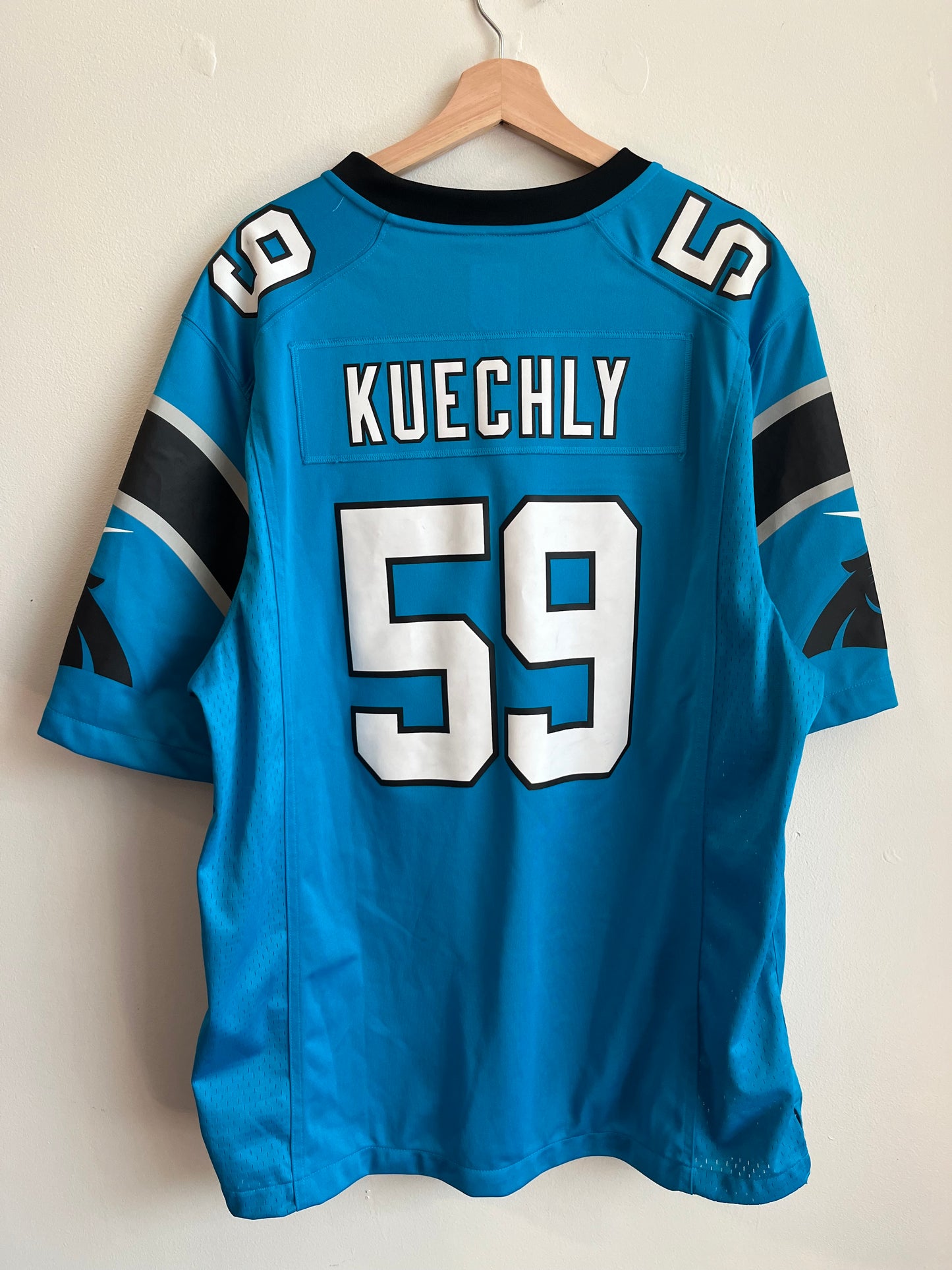 2010s Carolina Panthers Luke Kuechly Blue Nike Jersey (XL)
