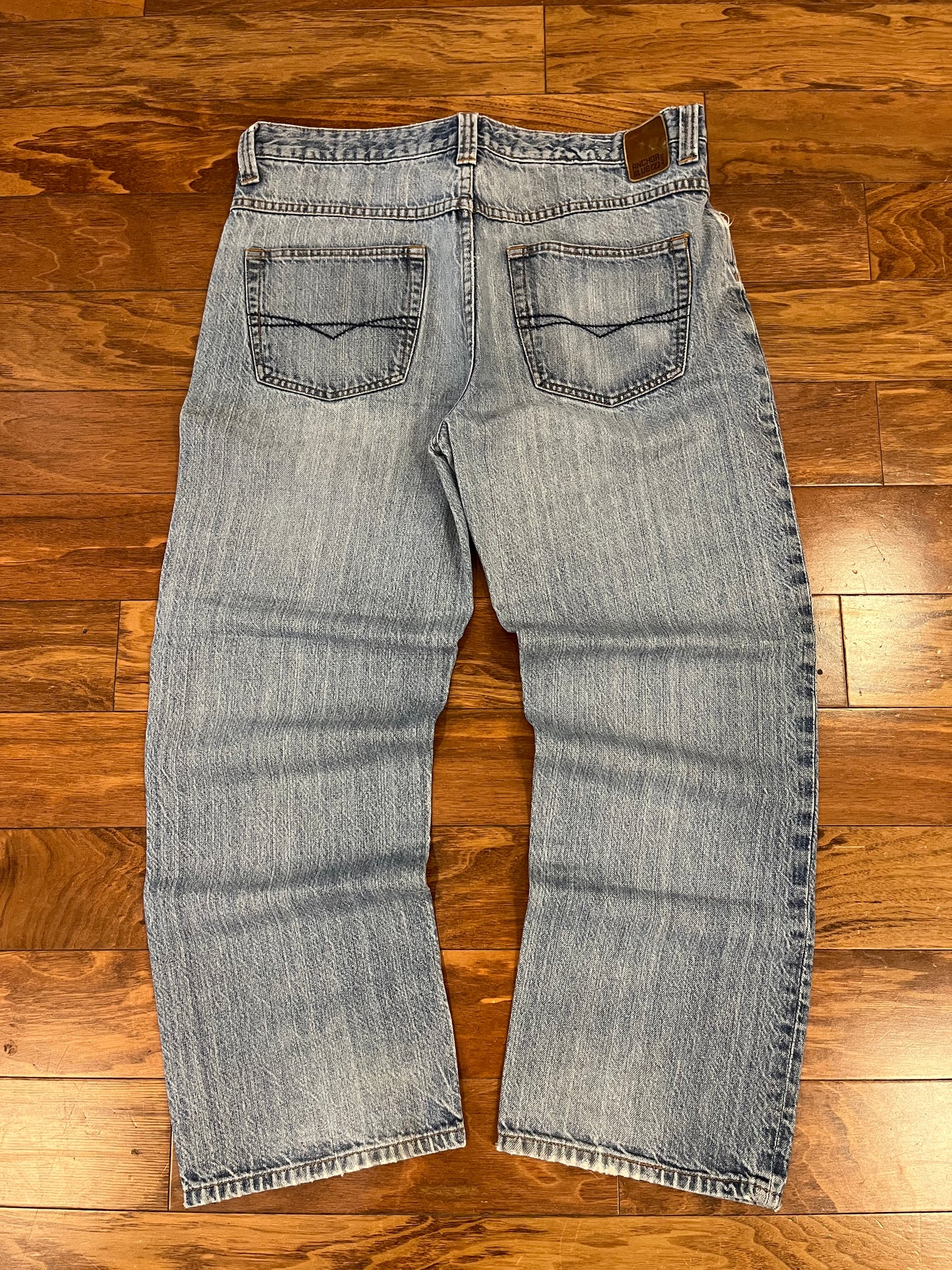 00s Anchor Blue Baggy Distressed Jeans (34 x 30)