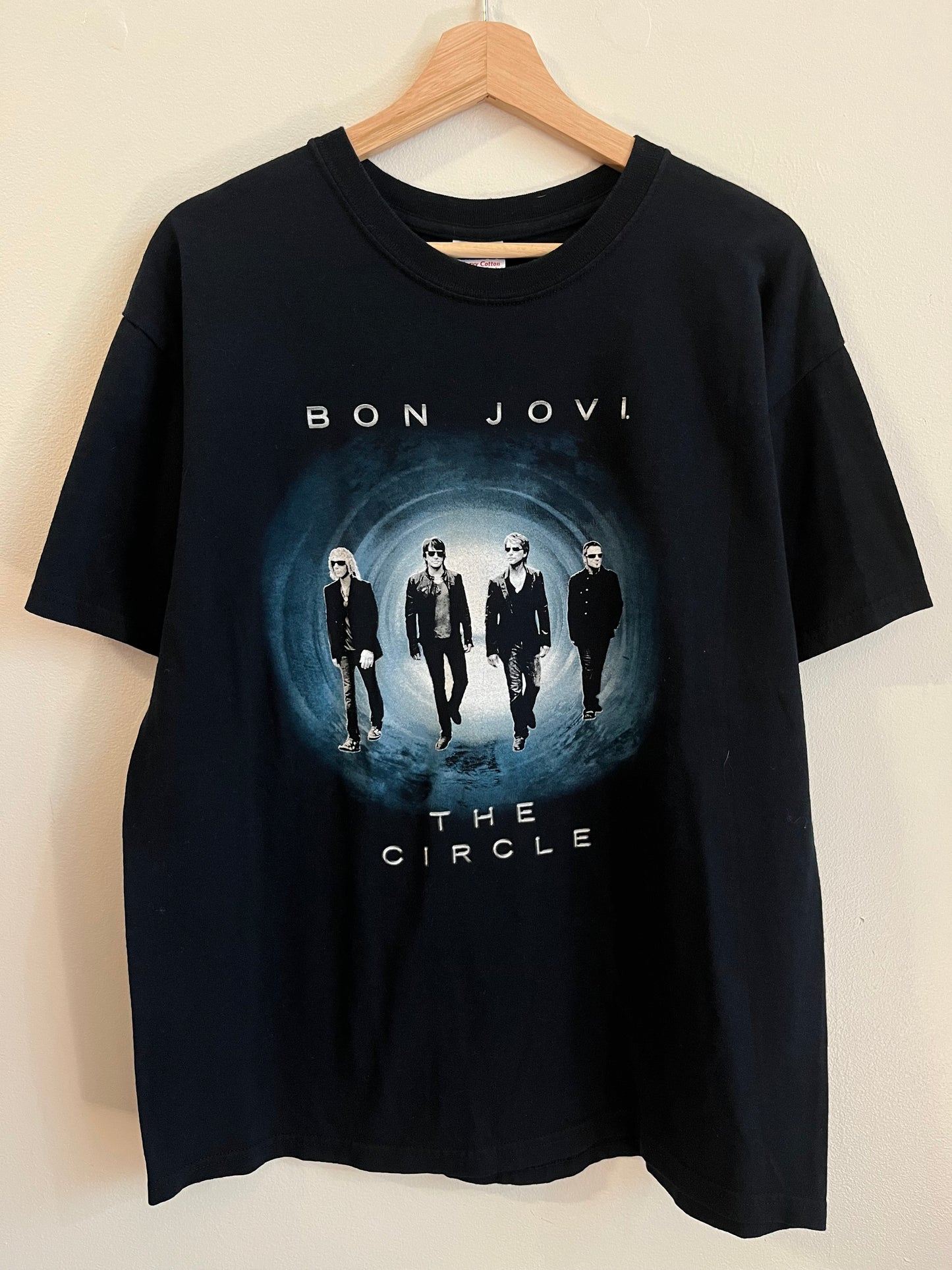 2010 Bon Jovi "The Circle" Music Tour Tee (L)