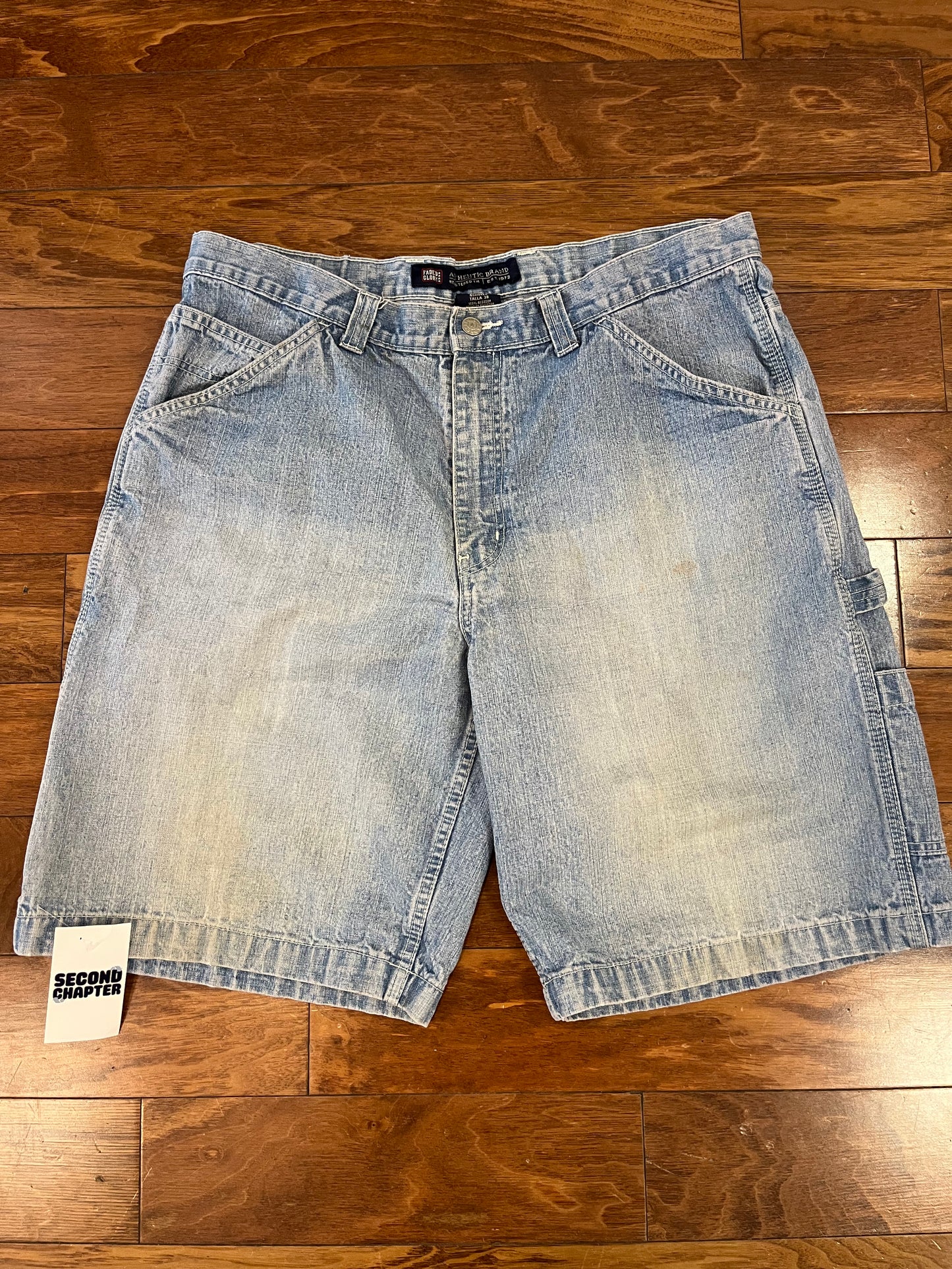 00s Faded Glory Light Wash Jean Shorts (38)
