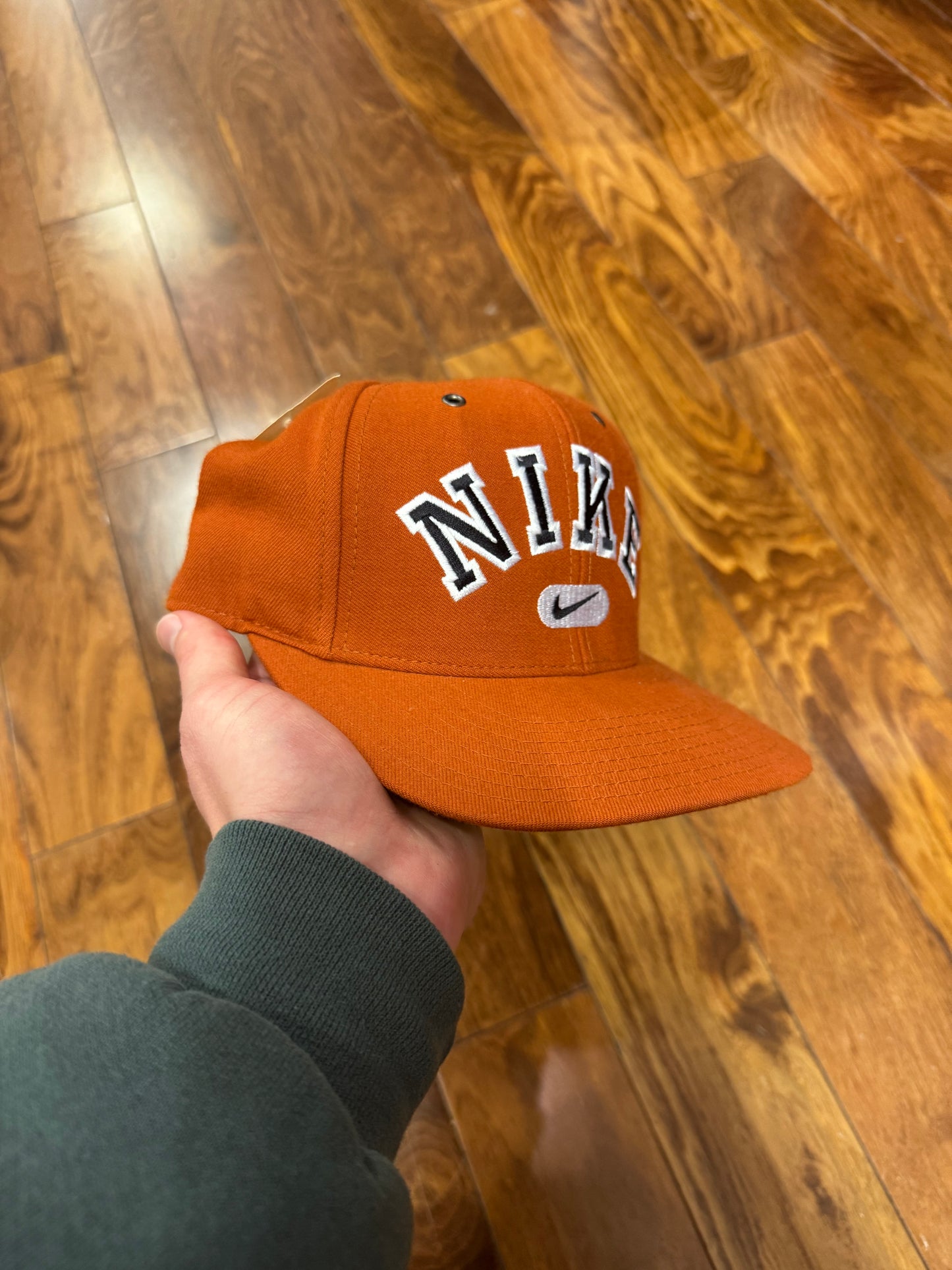 90s Nike Swoosh Deadstock Fitted Hat (M/L)