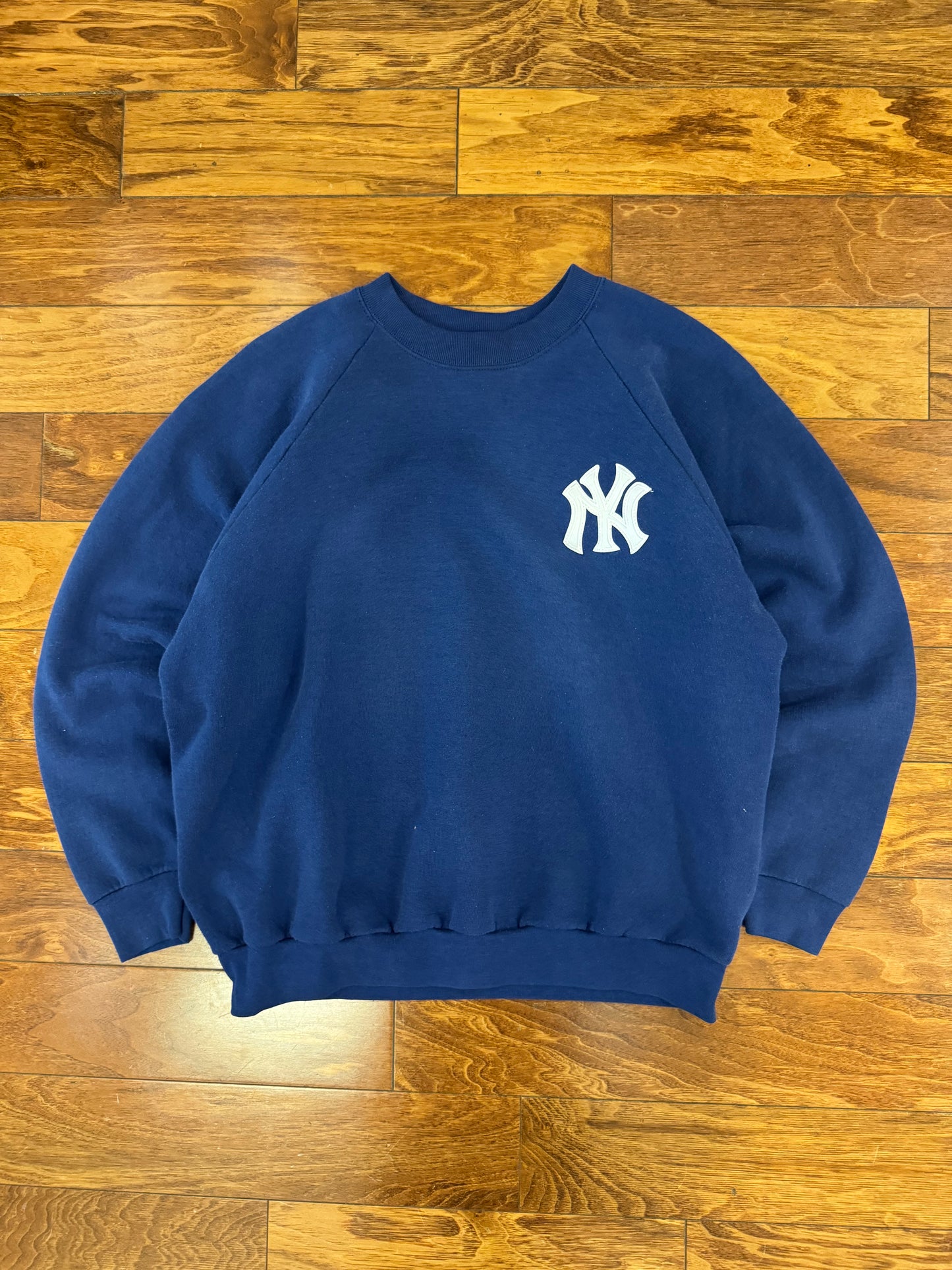 90s Yankees Blue Essential Embroidered Crewneck (L)