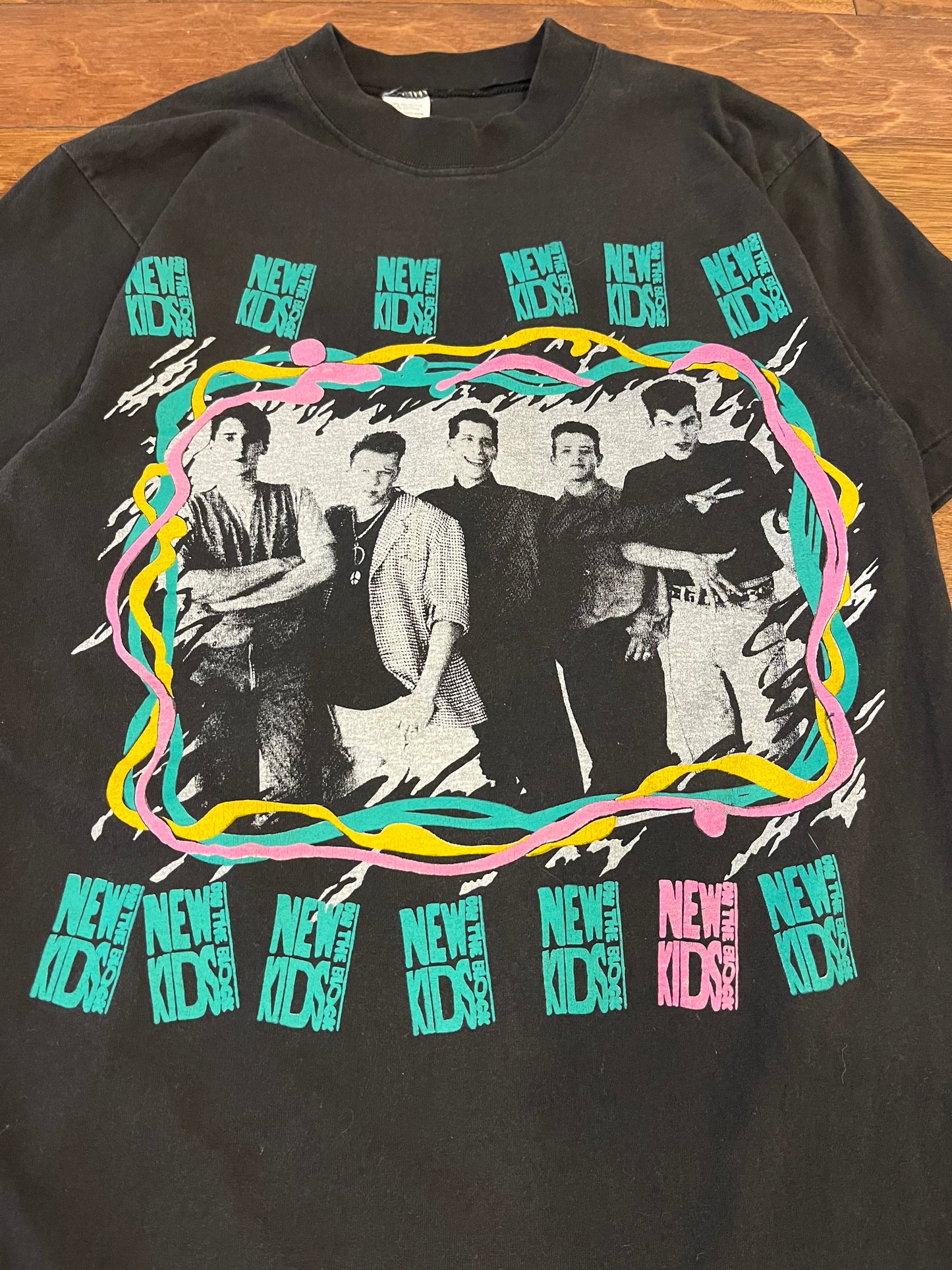 90s New Kids on the Block Vintage Music Tee (M)