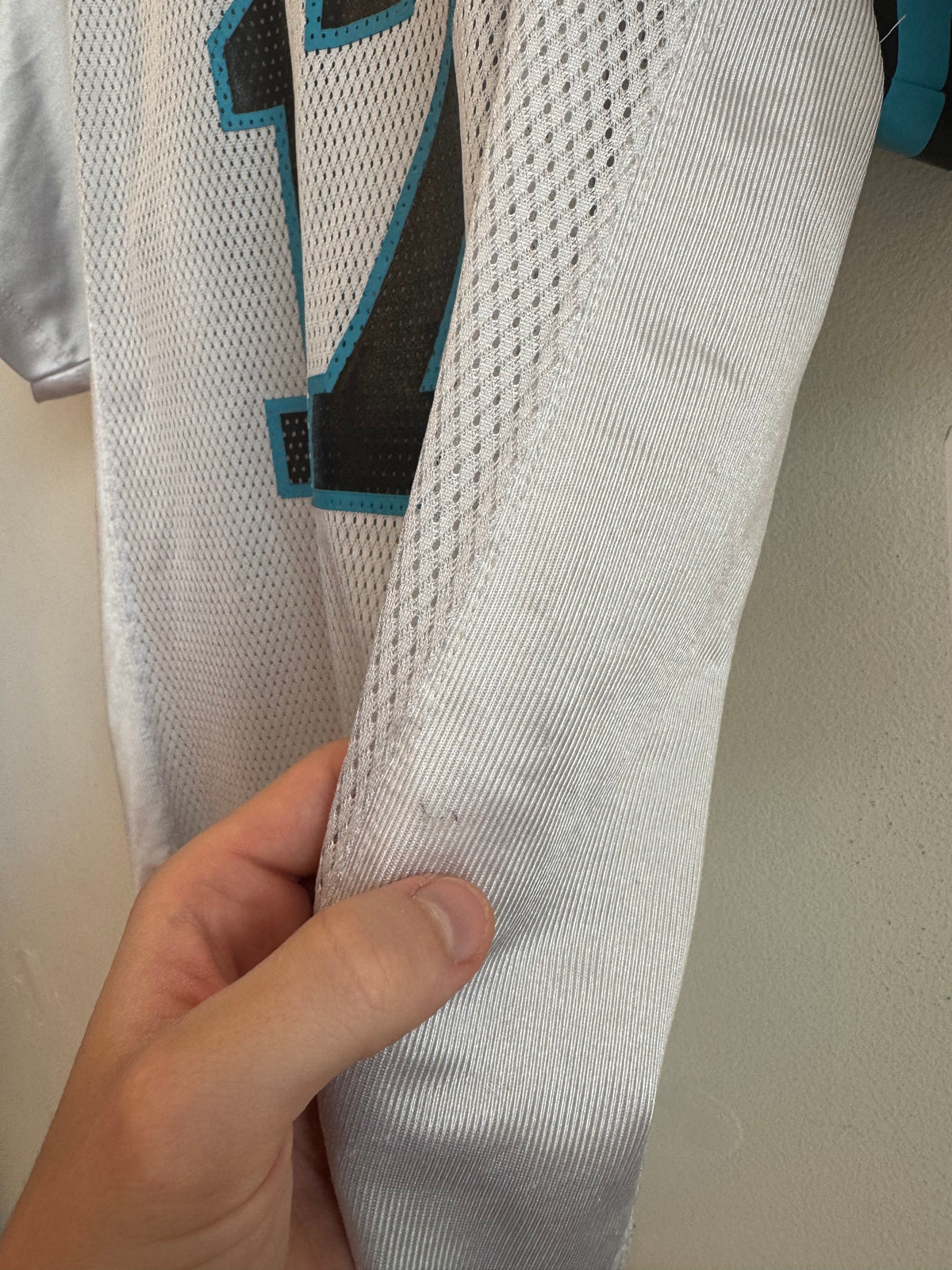 00s Carolina Panthers Jake Delhomme Away Reebok Jersey (Youth XL)