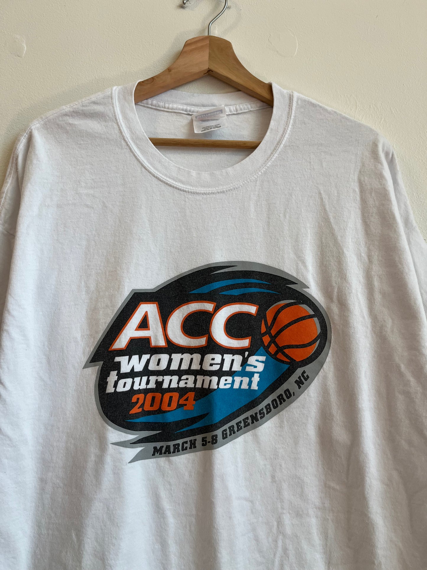 2004 ACC Women's Basketball Tournament Greensboro, NC Vintage Cropped Tee (XL)