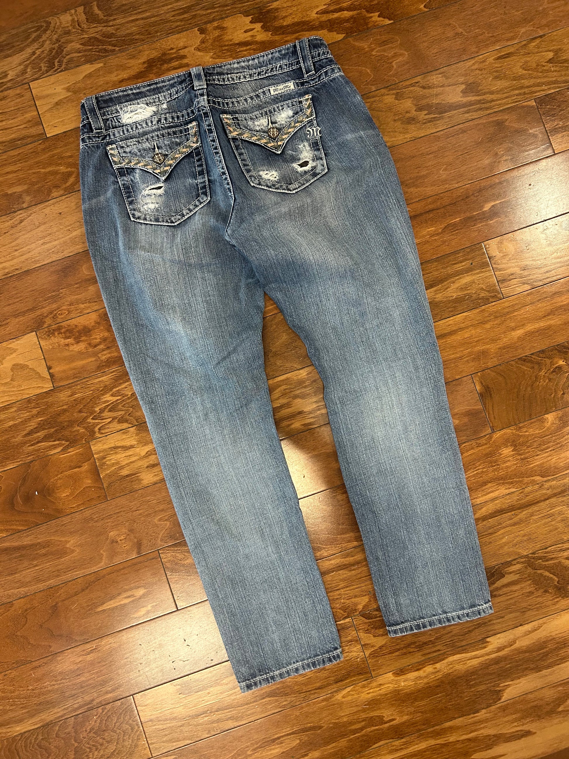 00s Miss Me Boyfriend Distressed Women's Jeans (29)