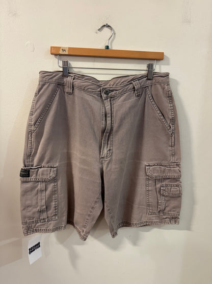 00s Wrangler Faded Cargo Shorts (34)