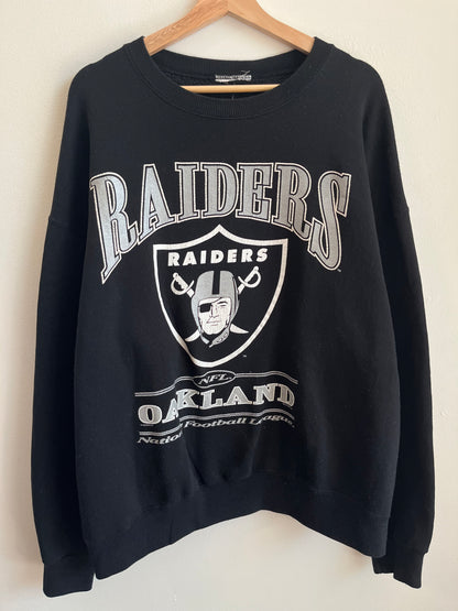 1997 Oakland Raiders NFL Graphic Spell Out Crewneck (XL)