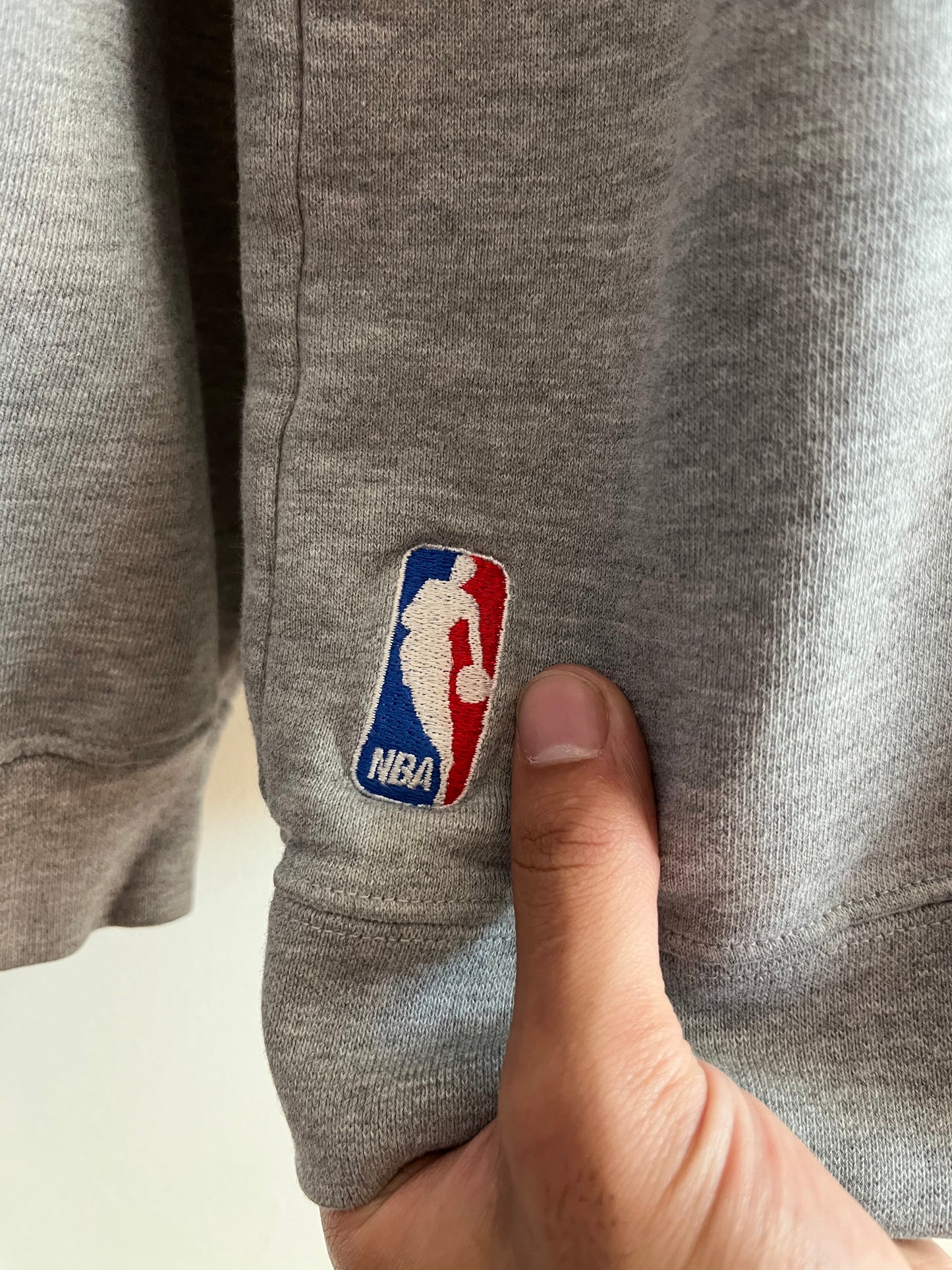 2004 Charlotte Bobcats NBA Reebok Crewneck (XL)