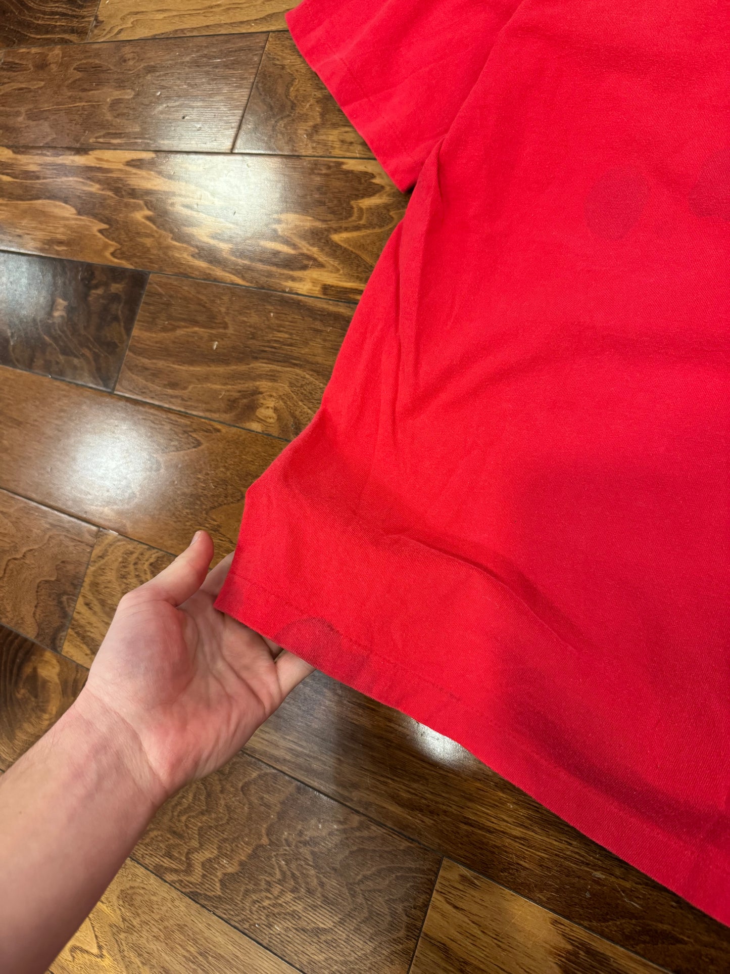 90s Coca Cola Spell Out Graphic Tee (L))