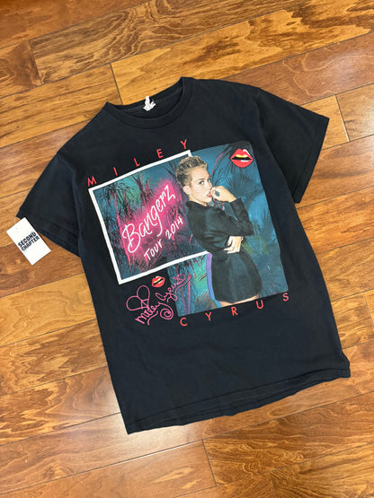 2014 Miley Cyrus Bangerz Music Tour Tee (M)