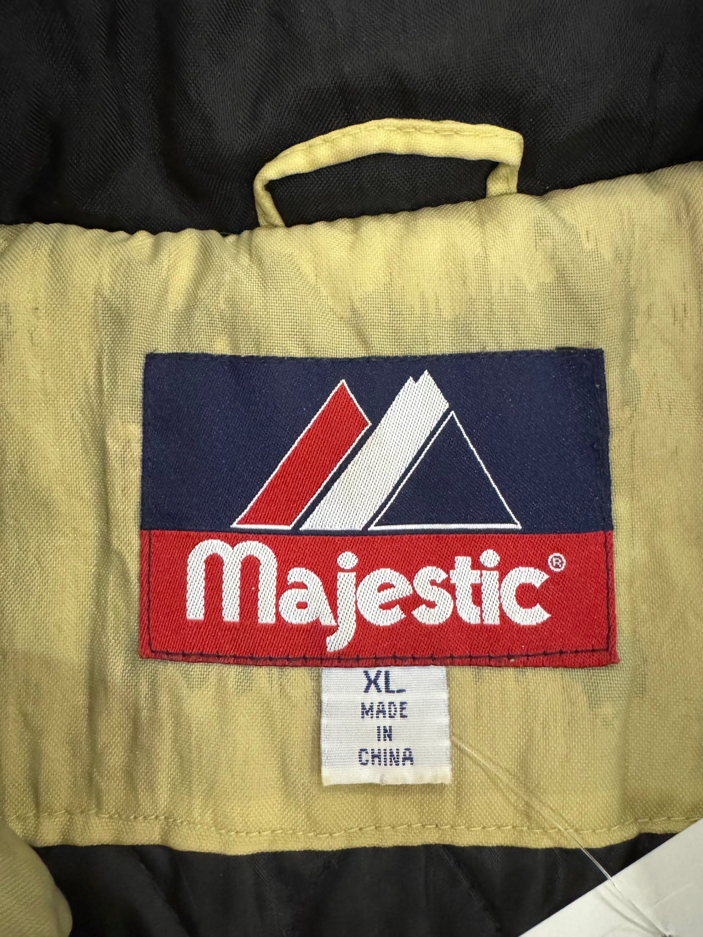 90s Wake Forest Majestic Embroidered Vintage Puffer Jacket (XL)