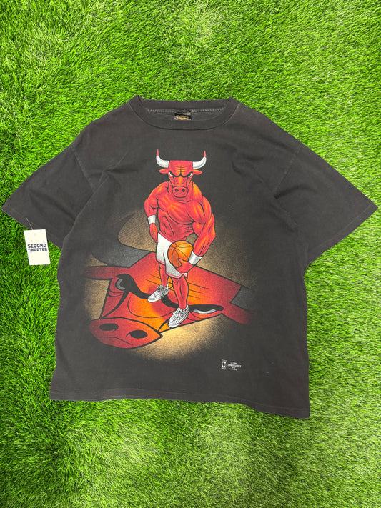 1997 Chicago Bulls "Benny The Bull" Faded Mascot Cartoon Tee (XL)