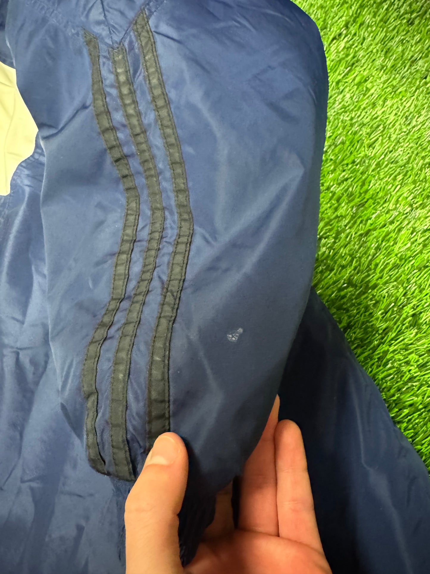 90s Adidas Vintage Striped Navy Puffer Jacket (XL)