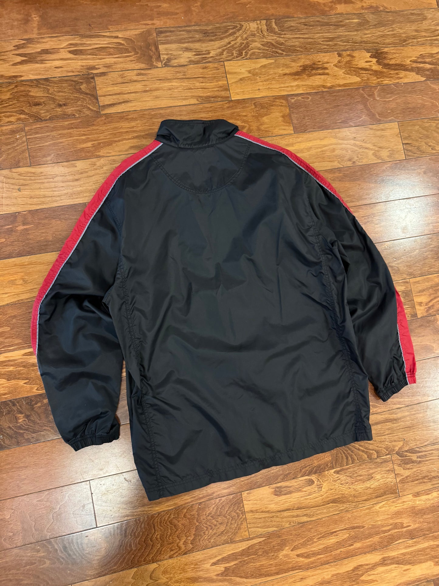 00s Nike Red/Black Parka Essential Windbreaker (M)