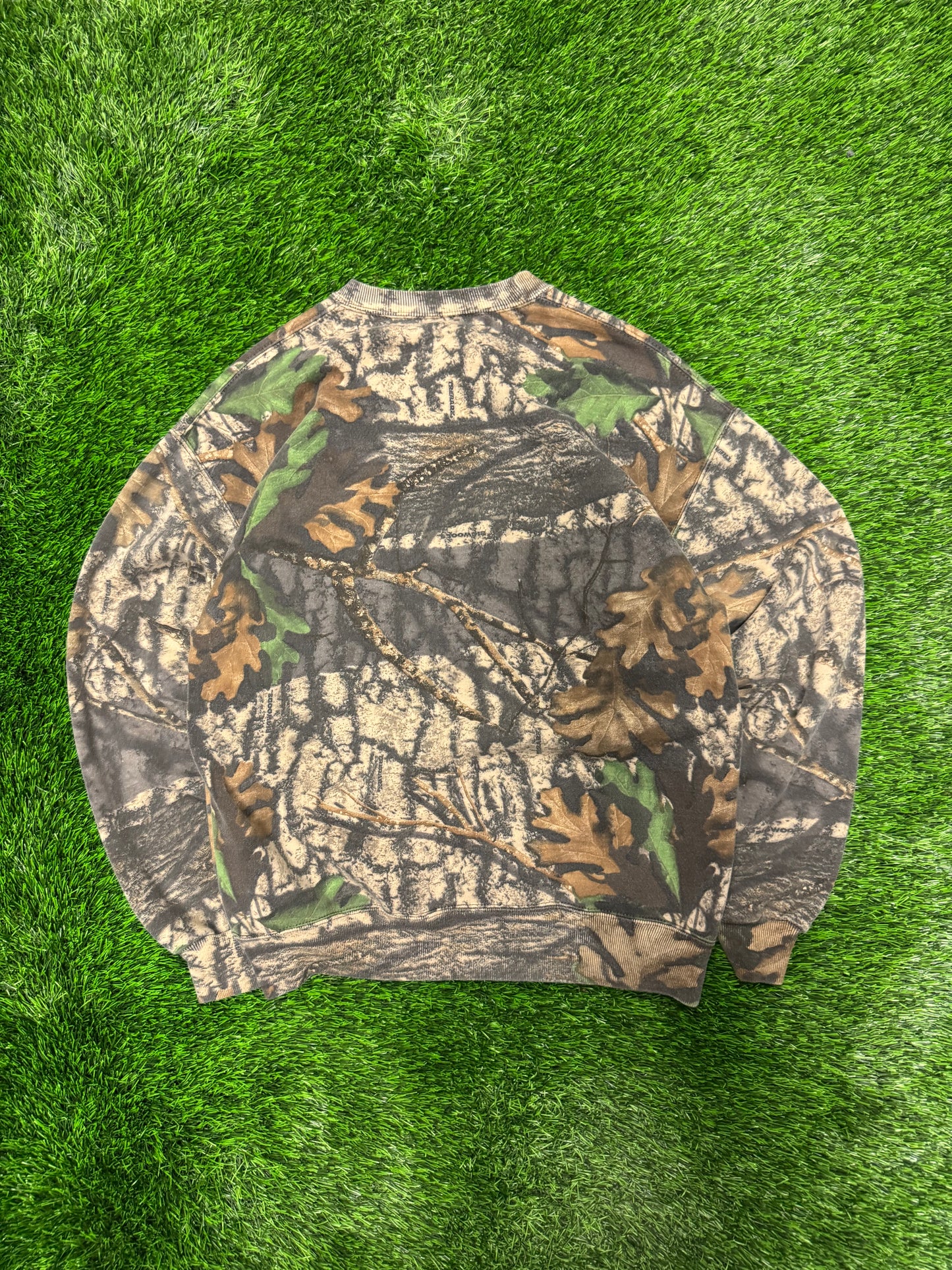 90s Camo Vintage Jerzees Crewneck (L)