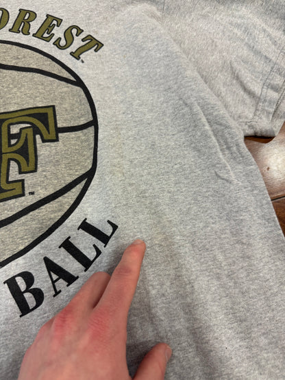 90s Nike Wake Forest Basketball Tee (M)