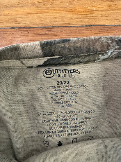 00s Realtree Hardwoods Camo Long-Sleeve (S)