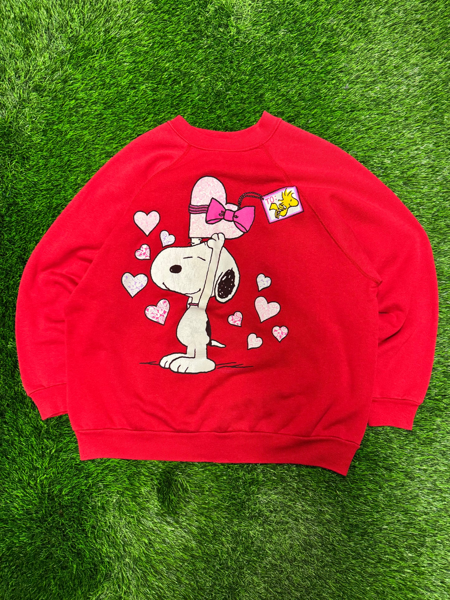 90s Snoopy Hearts Graphic Vintage Crewneck (L)