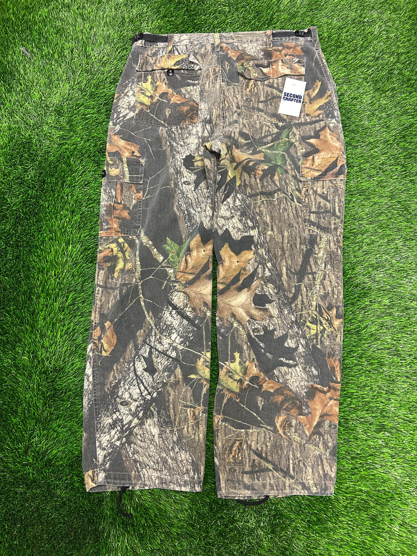 00s Field Staff Mossy Oak Camo Cargo Pants (36 x 32)