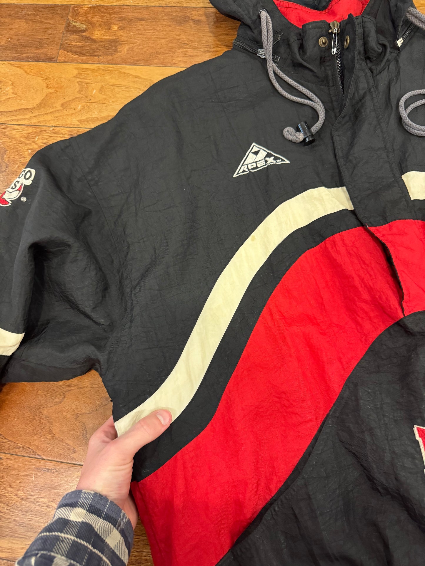 90s Chicago Bulls Apex Hooded Puffer (M)