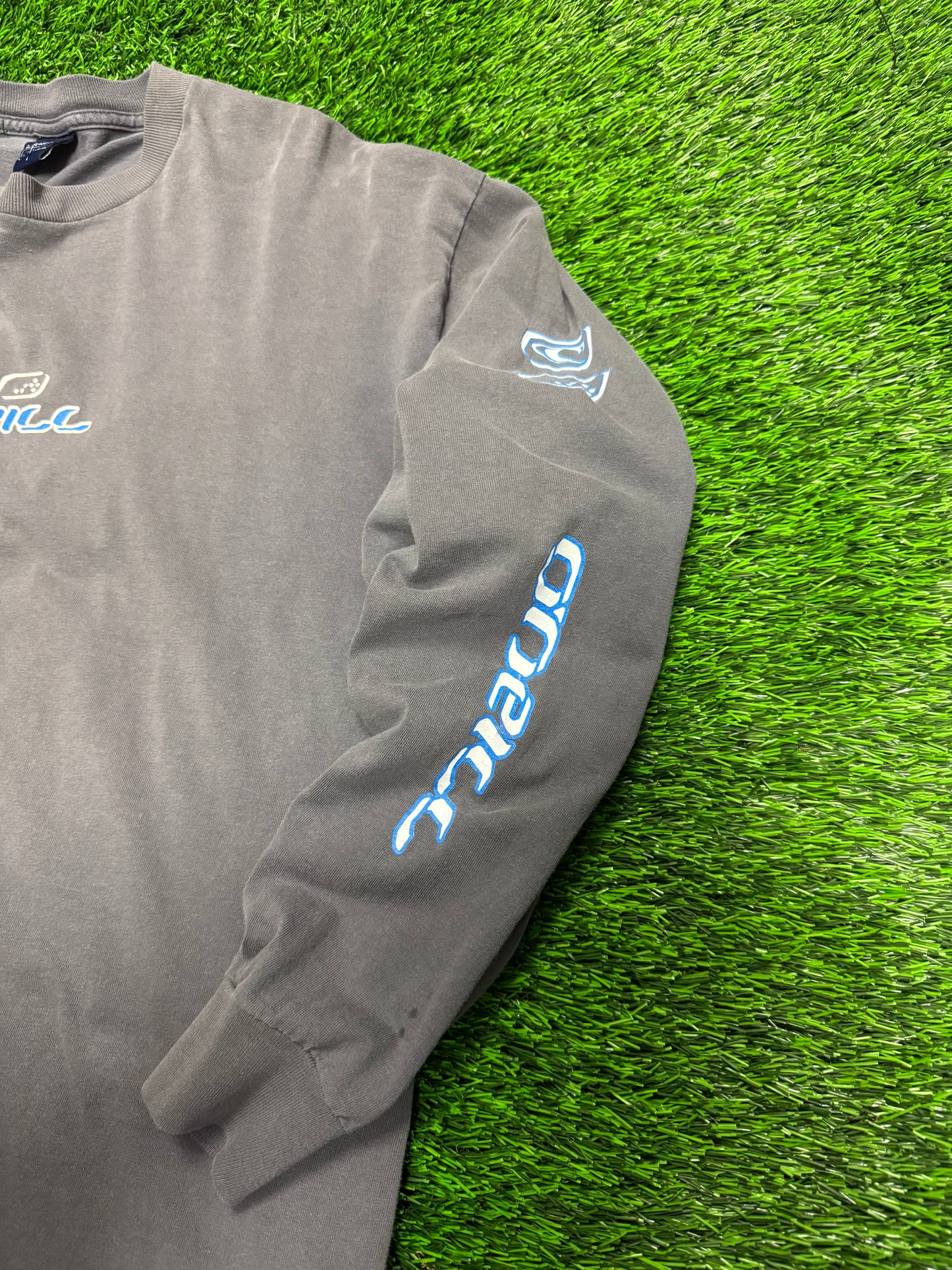 00s O'Neill Sleeve Hit Spell Out Long-sleeve Surf Vintage Shirt (L)