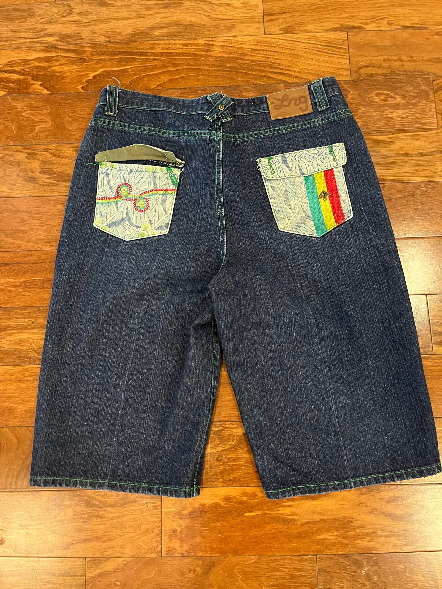 00s LRG Oversized Jean Shorts (36)