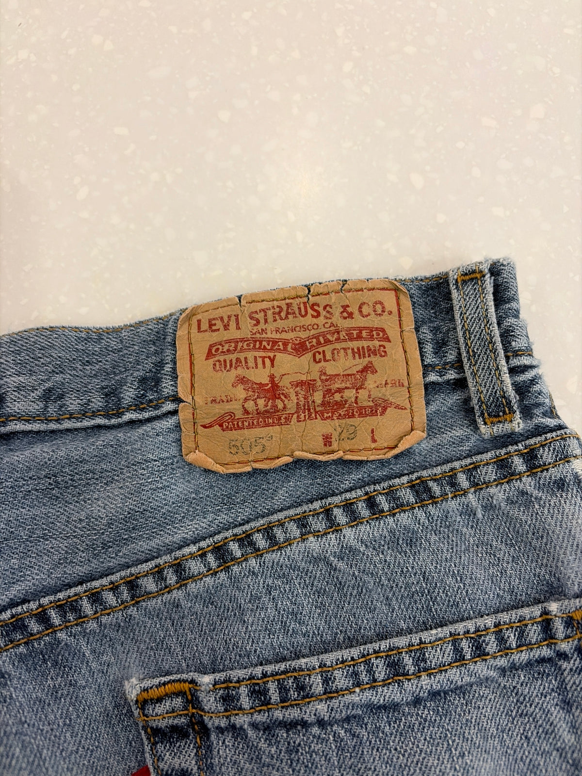 2006 Levi 505 Jean Shorts (29)