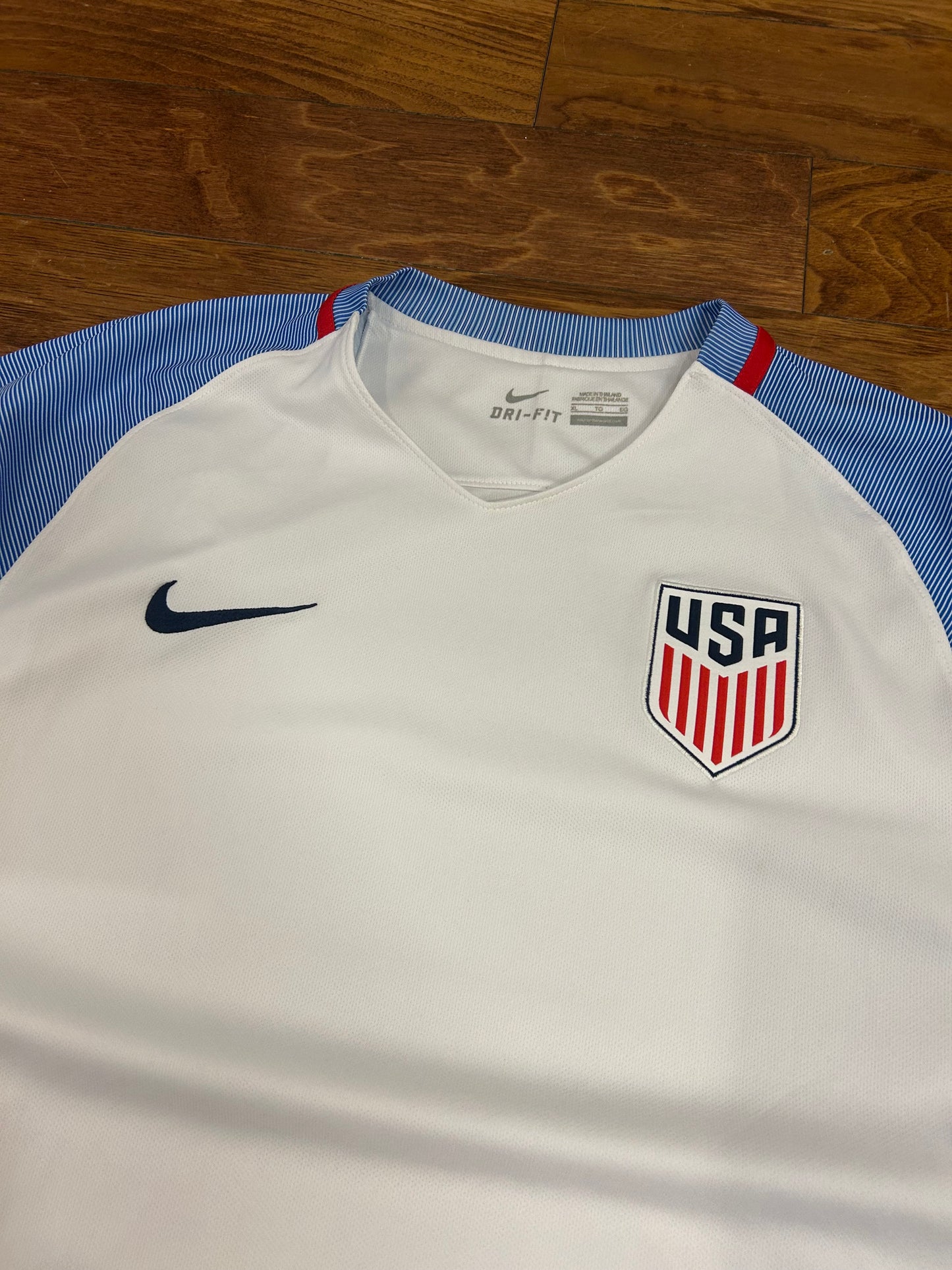 2016-17 Team USA Nike Home Soccer Jersey (XL)