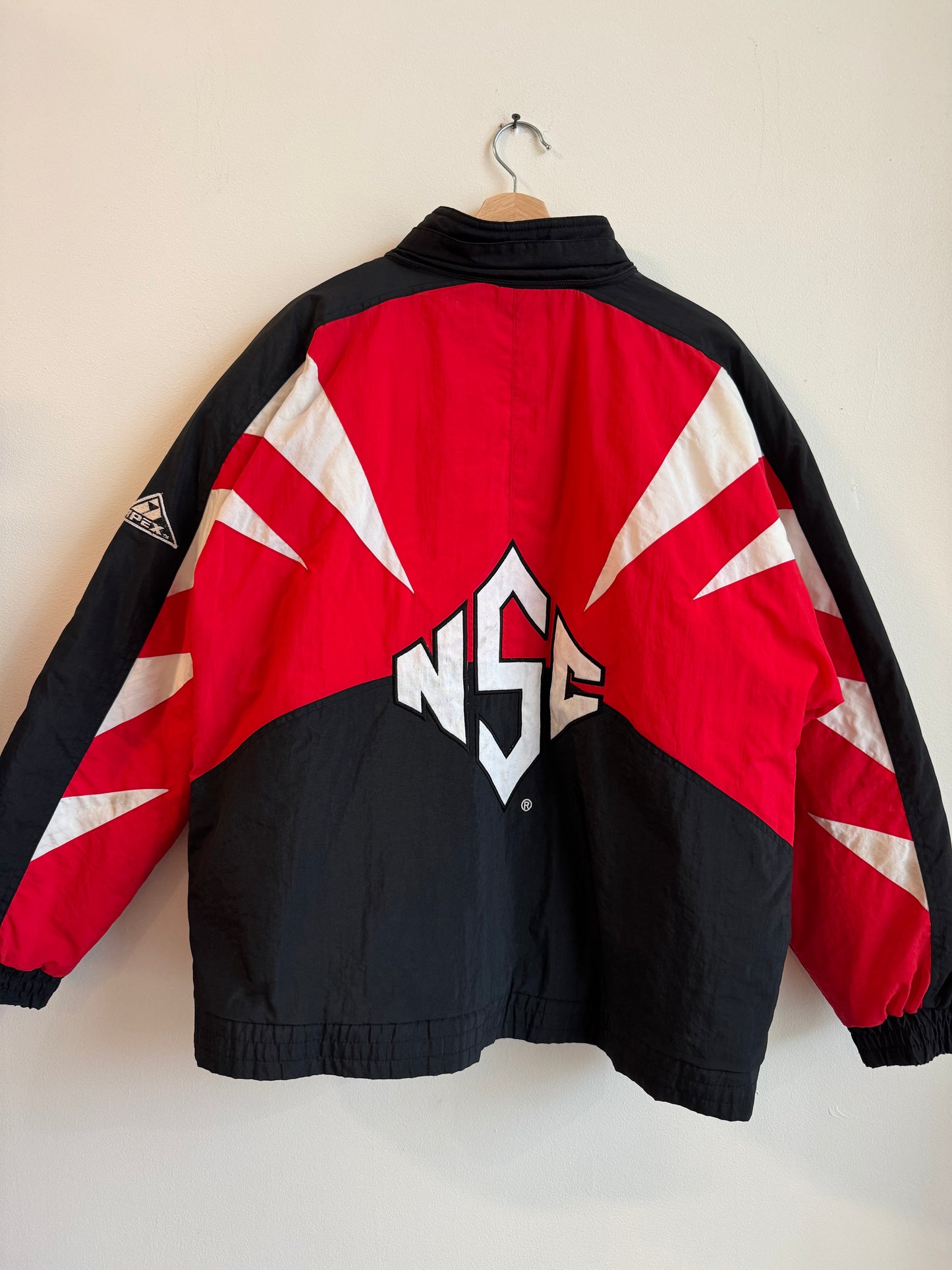90s NC State (NCSU) Apex Shark Tooth Puffer Jacket (L)
