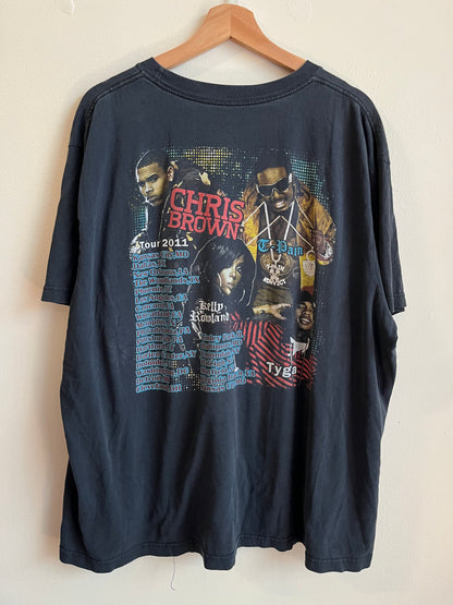 2011 Chris Brown Faded F.A.M.E Tour Graphic Tee (L)