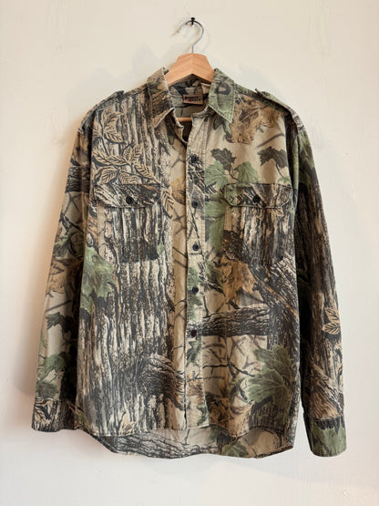 90s Realtree Camo Sports Field Button Up Flannel (M)
