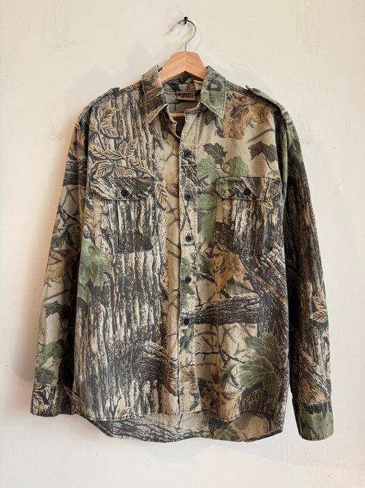 90s Realtree Camo Sports Field Button Up Flannel (M)