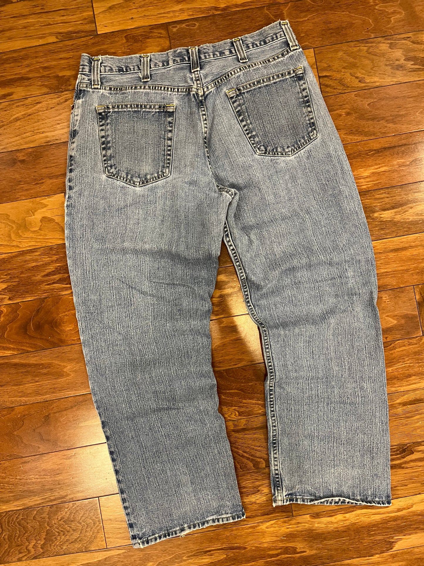 00s Route 66 Baggy Blue Jeans (35 x 29)