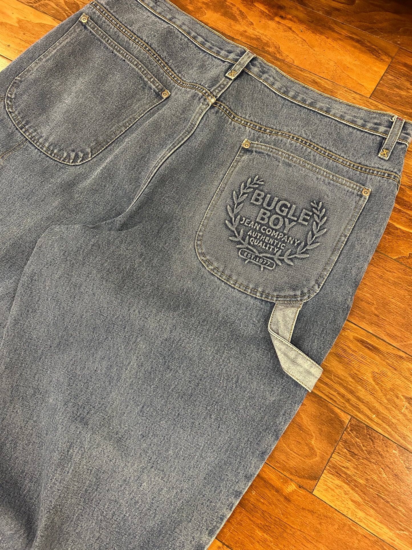 00s Bugle Boy Baggy Embroidered Jeans (42 x 30)
