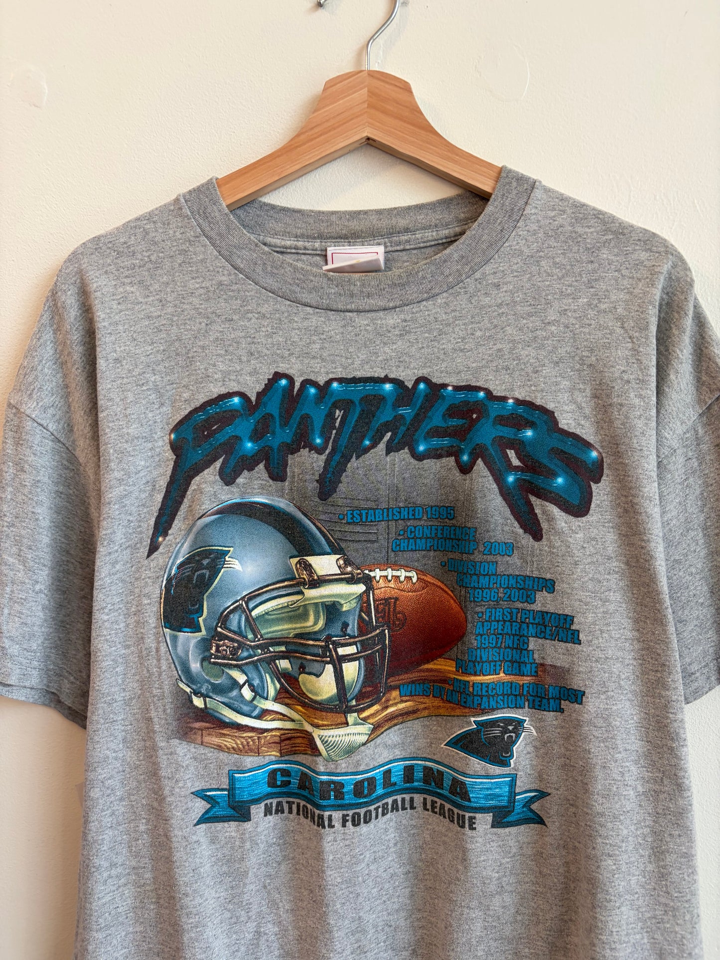 2003 Carolina Panthers Cat Scratch Helmet Tee (L)