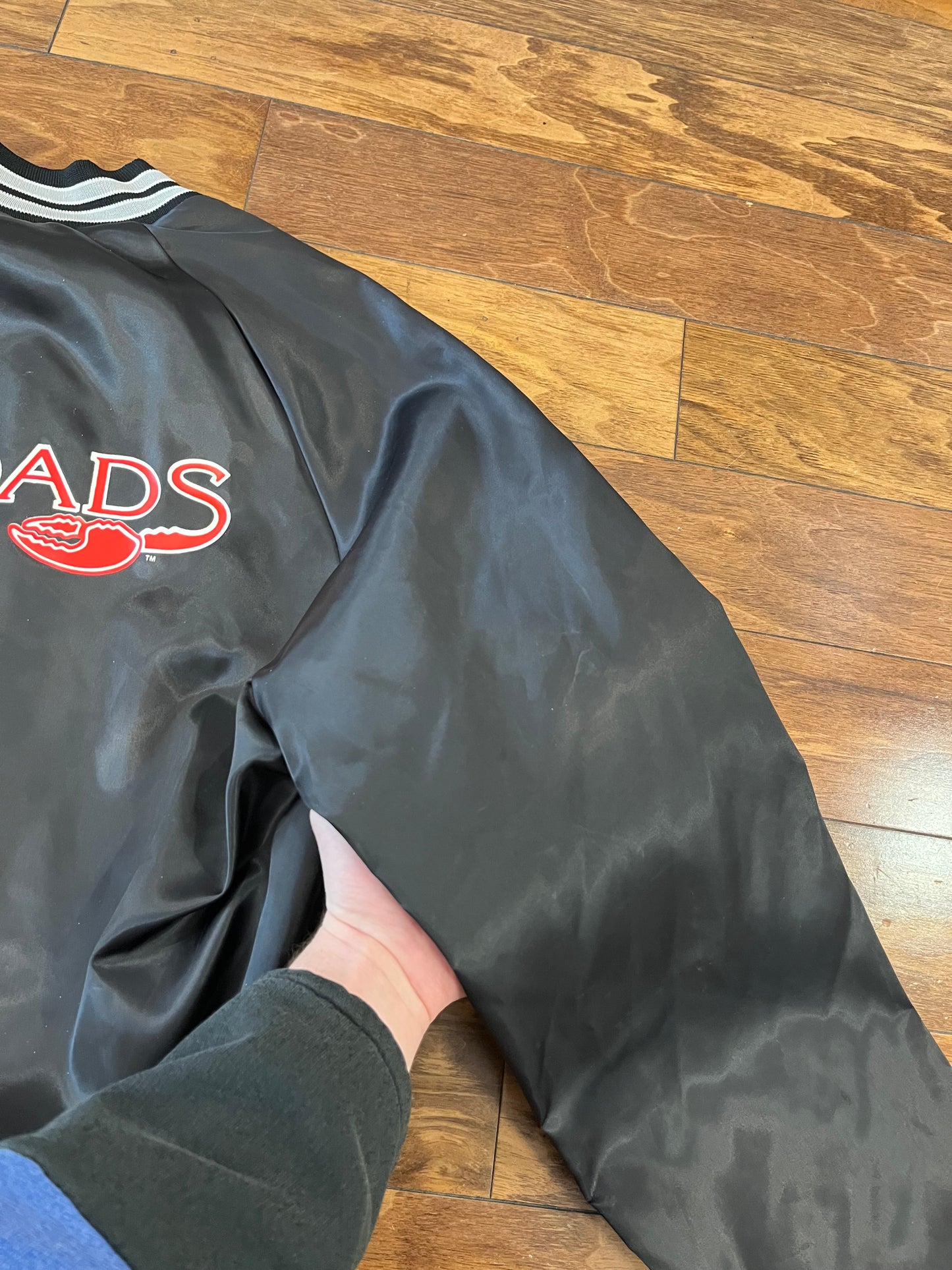 80s Hickory Crawdads Chalk Line Vintage Satin Jacket (L)