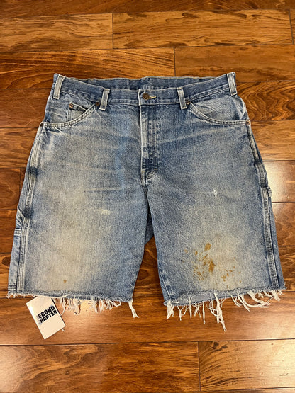 00s Dickies Red Tab Distressed Jean Shorts (36)