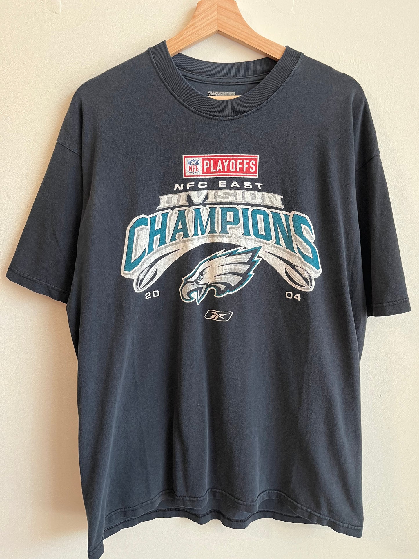 2004 Philadelphia Eagles NFC Champions Tee (L)